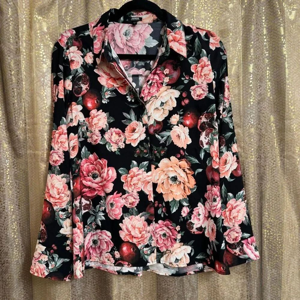 Express Relaxed Portofino Floral Pomegranate Fall Button Down Top Medium